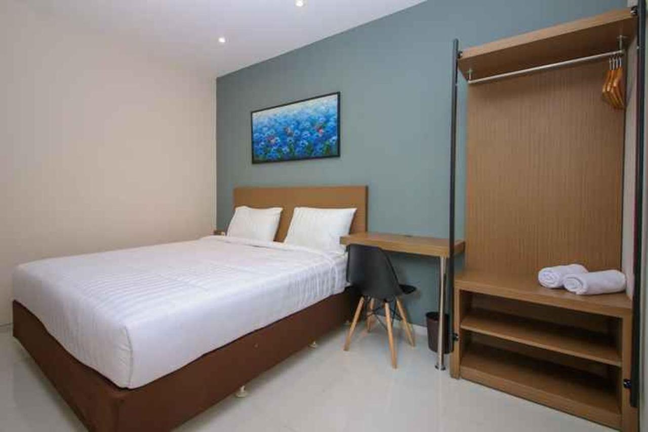 Kencana Residence Surabaya Exterior foto